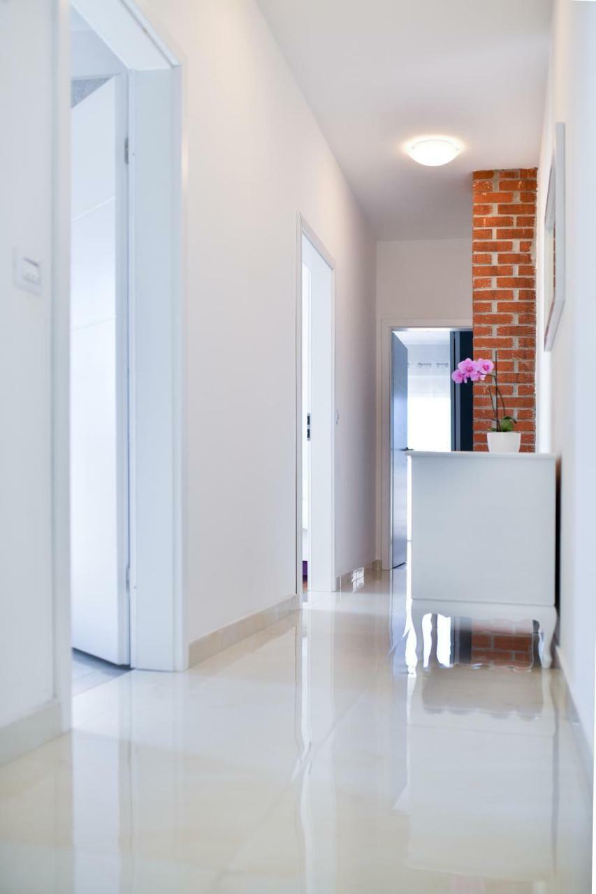 Apartman Space Ражанац Екстер'єр фото