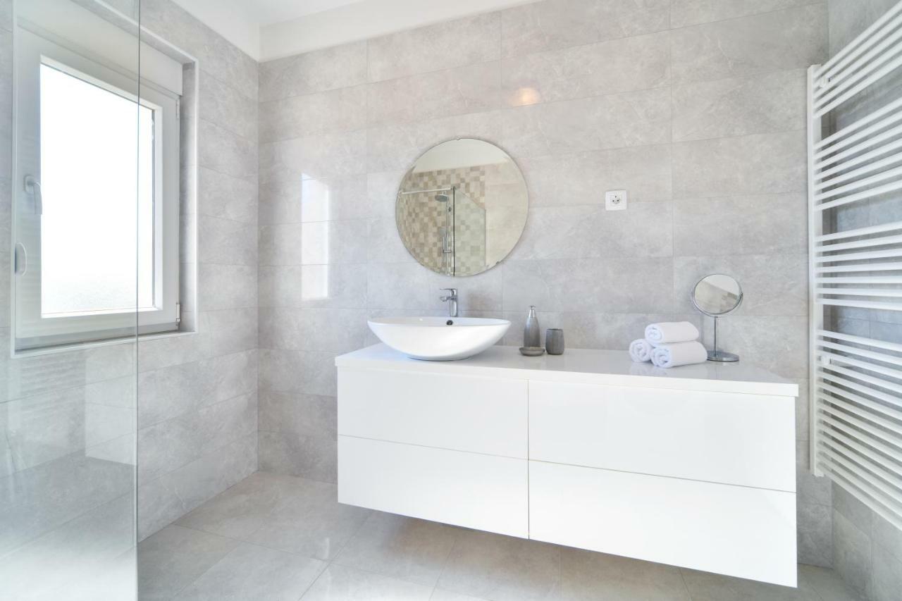 Apartman Space Ражанац Екстер'єр фото